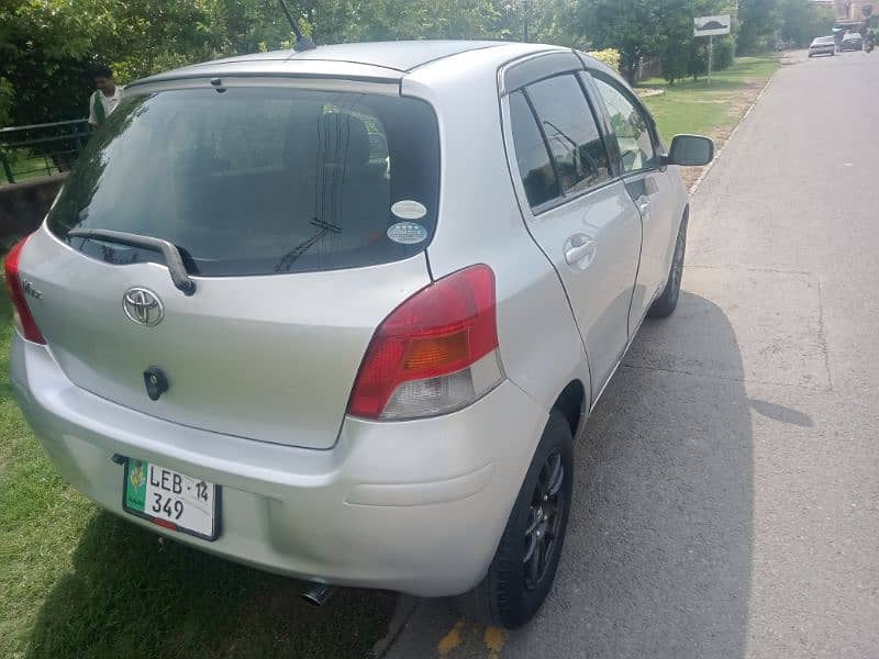 Toyota Vitz 2010 4