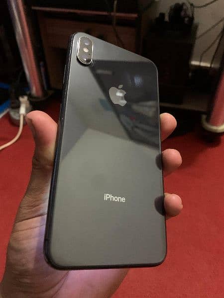 Iphone XS Max Non PTA 7