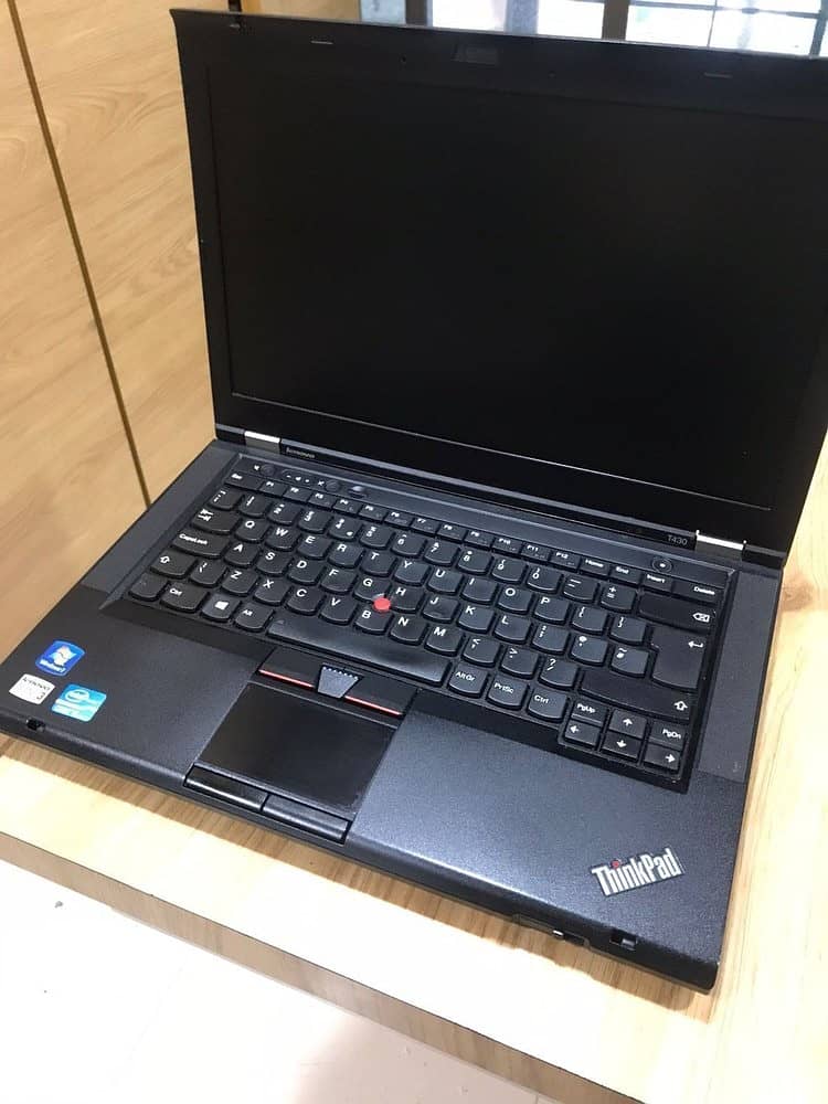 Lenovo Thinkpad T430 – Elegant Core i7 (3rd Gen) | 4GB RAM | 320GB HDD 2