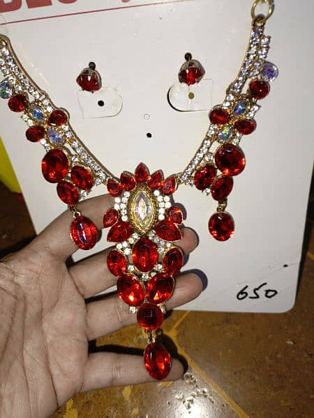 beautiful red necklace 1