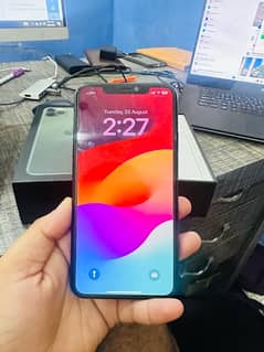 iphone 11 pro max 256 gb with box dual sim pta approved