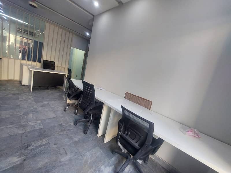 700 Sqft Furnished office for rent 4