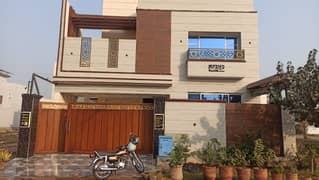 Near To Mosque 10 Marla House In Dream Garden Is Available For Sale