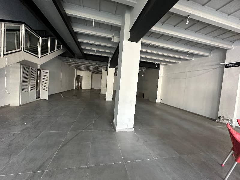 6000 Sqft hall available for Rent 3