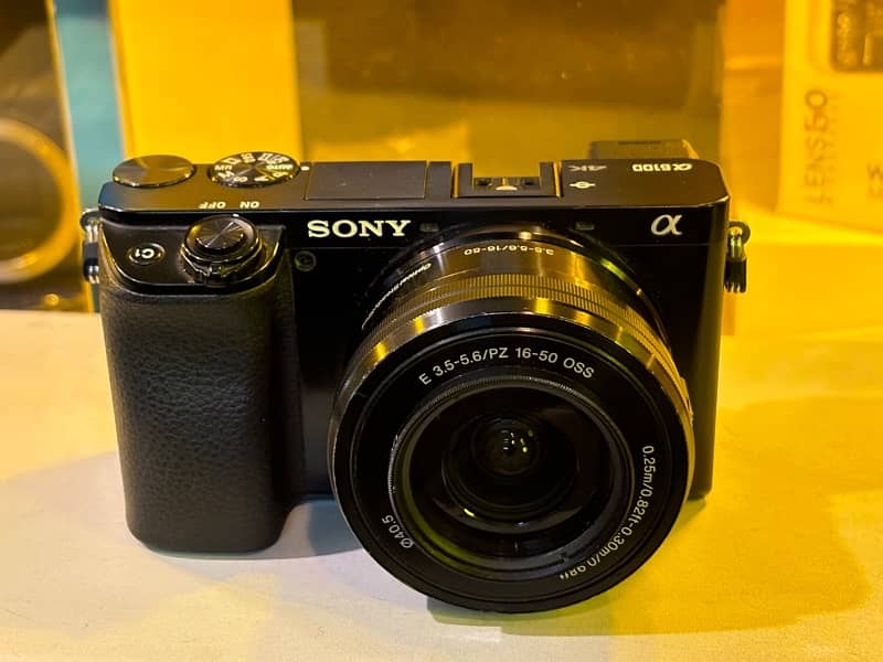 sony a6100 1