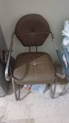 2 CHAIRS SALE IN VERY CHEAP PRICE 1 STUDY HAND BOOK WRITE READ CHAIRD