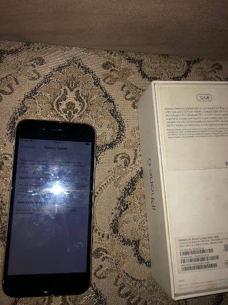 iphone 6 non pta urgent sale with box charger 3