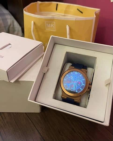 Micheal kors smart watch 8