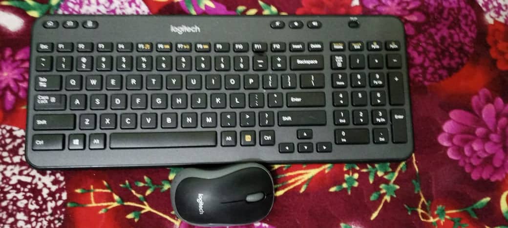 Logitech & Dell Wireless Keyboard & Mouse Combo 3