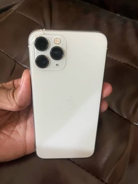 FIXED PRICE - iPhone 11 pro 256gb factory unlocked (sealed) 2