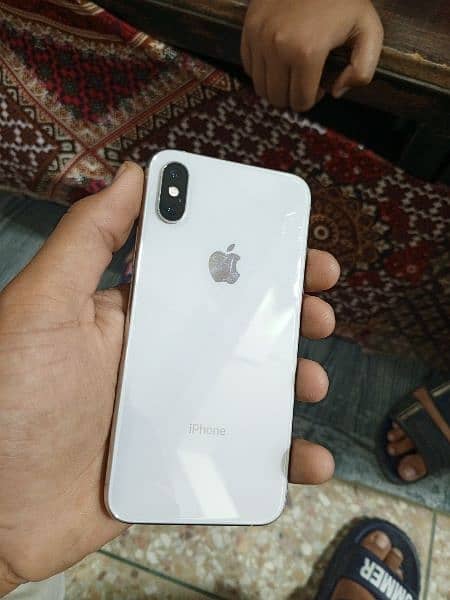 i phone xs non pta 64 gp All ok 10 by 10 good mobile 0