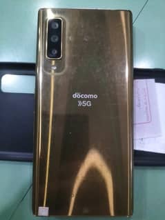 Docomo Arrows f52a 5g