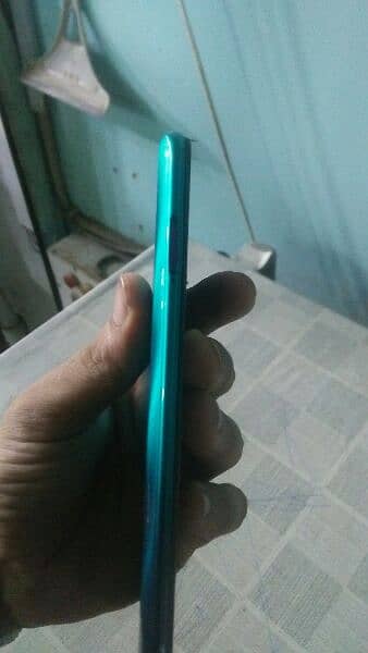 infinix hot 9play 4/64 2