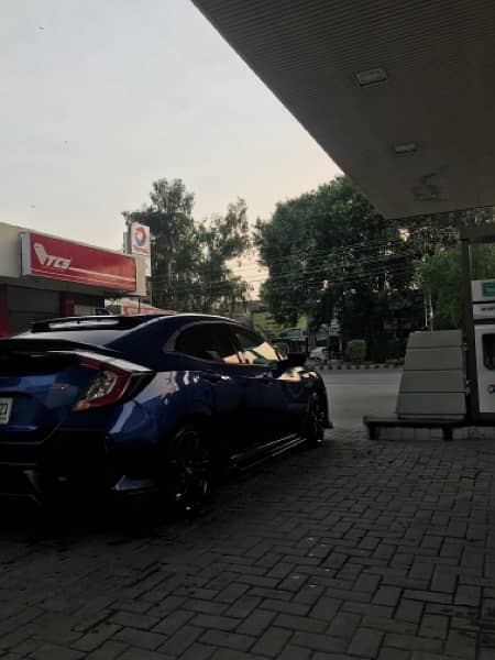 Honda Civic 1.0 Turbo Hatchback 6