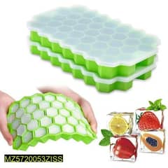 Ice cube flexible tray in Green and Pink colour