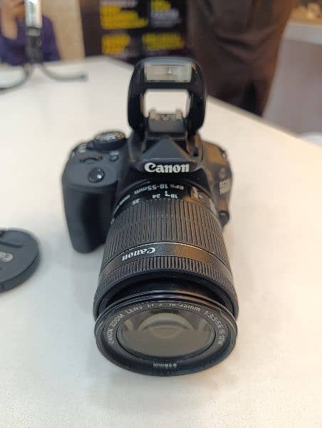 Canon 100D Professional DSLR 18-55stm 4