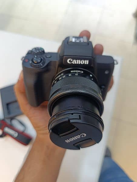 Canon M50 mirrorless camera 4k 6