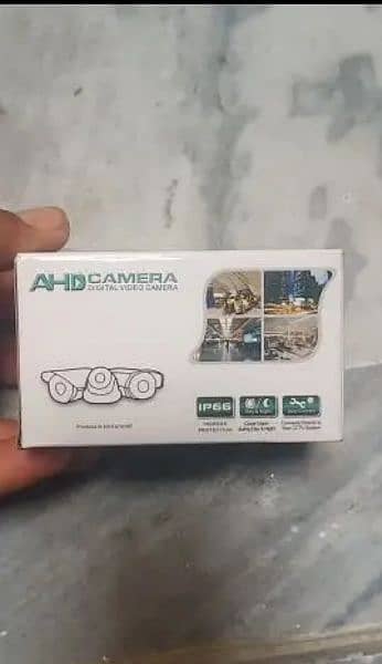 camera 8