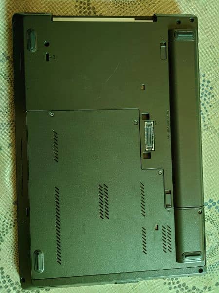 Lenovo i3 4th generation 1