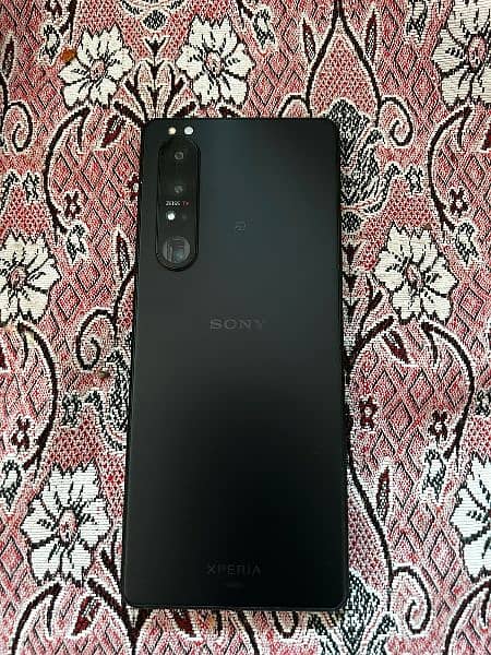 Sony Xperia 1 mark 3 7