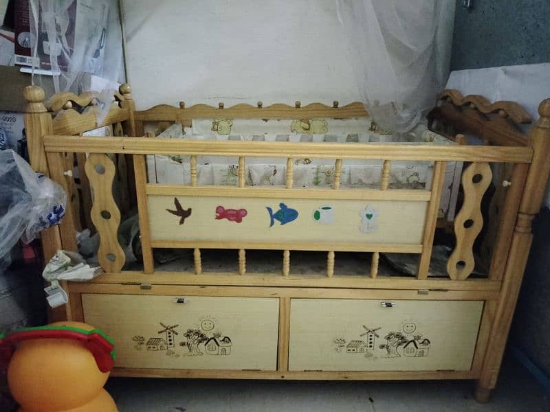 baby cot 2