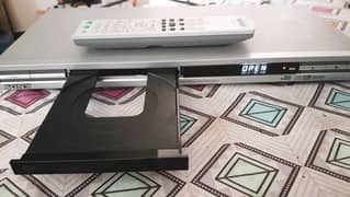 Sony DVD-Player with original remote