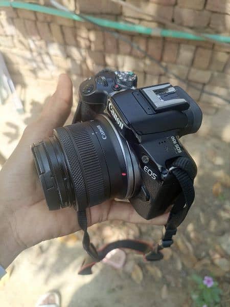 Canon EOS R50 mirrorless new camera 2024 1