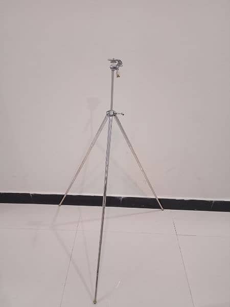 Gold Crest Imported Camera Stand 2