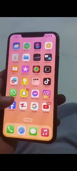 I phone 11 pro max 64 gb factory Unlock dual sim approved 0