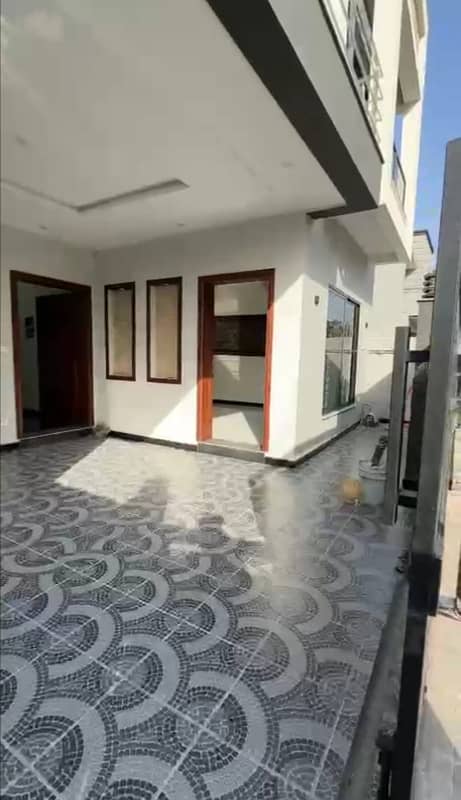 7 Marla Brand New House Available For Sale In Jinnah Garden Phase 1 Islamabad. 1