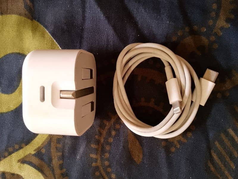 I Phone Charger Original 20w 4