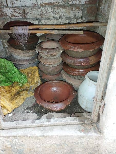 Hen cages and food pots 7