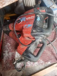 HILTI. TE 700