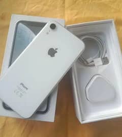 iphone XR 256 GB PTA approved My WhatsApp number 03001868066