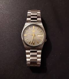 Original Seiko 5 Automatic 23 Jewels Vintage (gold dail)