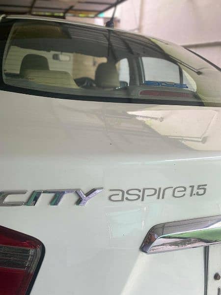 Honda City Aspire Prosmatec 1.5 i-VTEC 2015 2