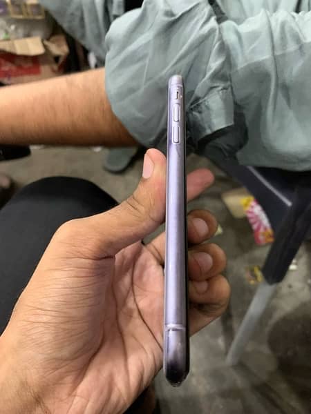 iPhone 11 purple color 4