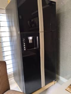 fridge for sell urgently