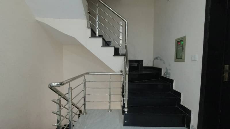 Prime Location House For sale In Rs. 22000000 26