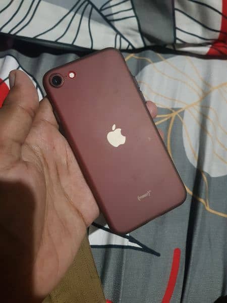 I Phone Se 2020 Condition 10/10 7