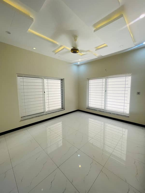 10 mrala basement brand new house for sale 0