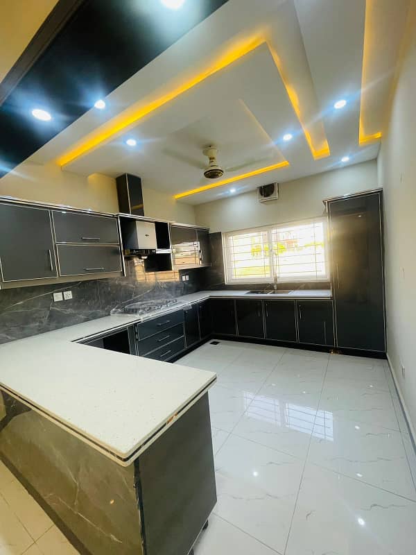 10 mrala basement brand new house for sale 5