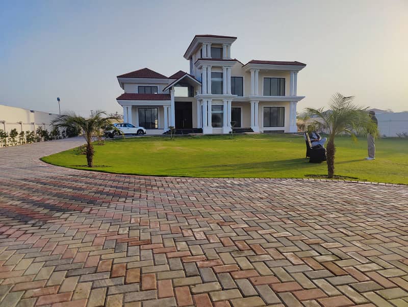 2 Kanal Events Beautiful Farmhouse Daily Basses For Rent On Bedian Road Near Dha 7 0