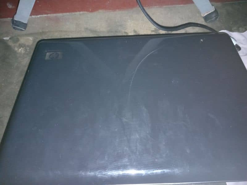 used hp pavilion dv6000only battery not attached all ok in 8/10 0