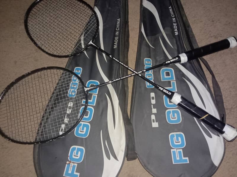 rackets 0