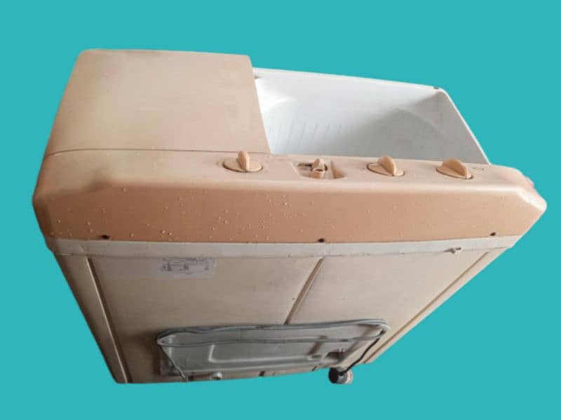 DW 5200 Washing Machine 4