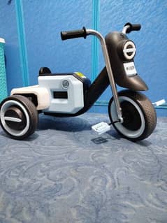 Tricycle (moving out sale) urgent