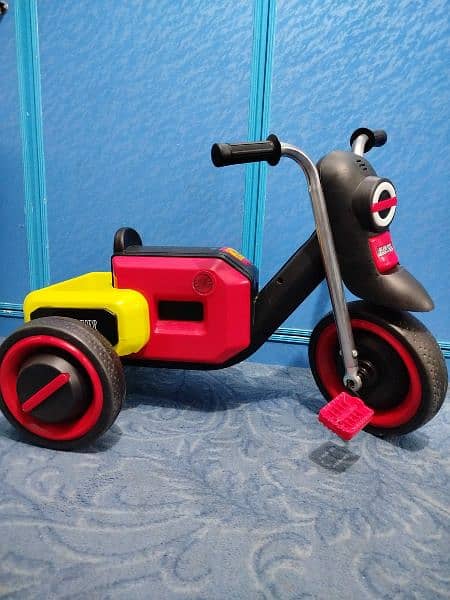 Tricycle (moving out sale) urgent 4