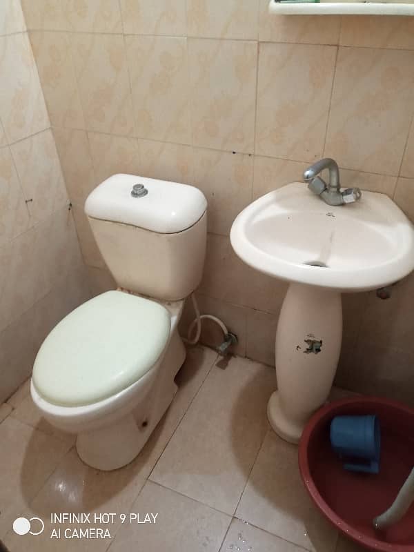 Perfect 2 Marla House In Sheraz Town For Sale 13