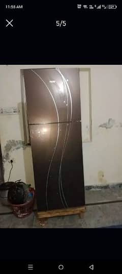 HAIER NEW MODEL BILKUL NEW CONDITION HA SKRETCH LESS HA 0